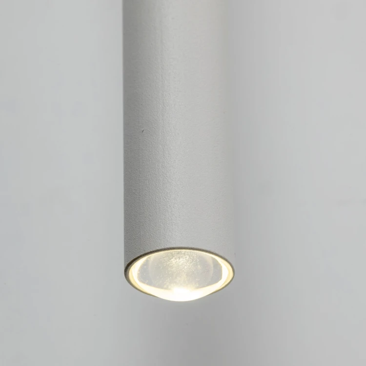 5396_FOKUS_WHITE_D.jpg