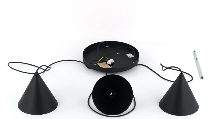 10067_CONO_BLACK_X.jpg