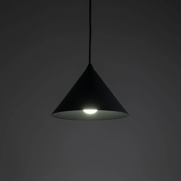 10058_CONO_S_BLACK_B1.jpg