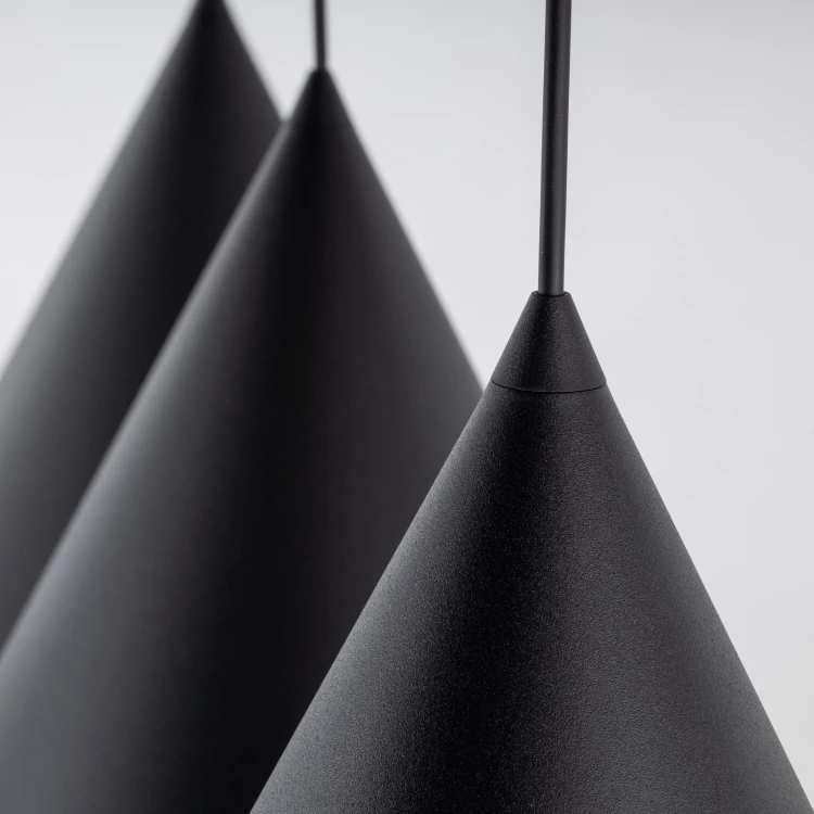 10060_CONO_BLACK_D.jpg
