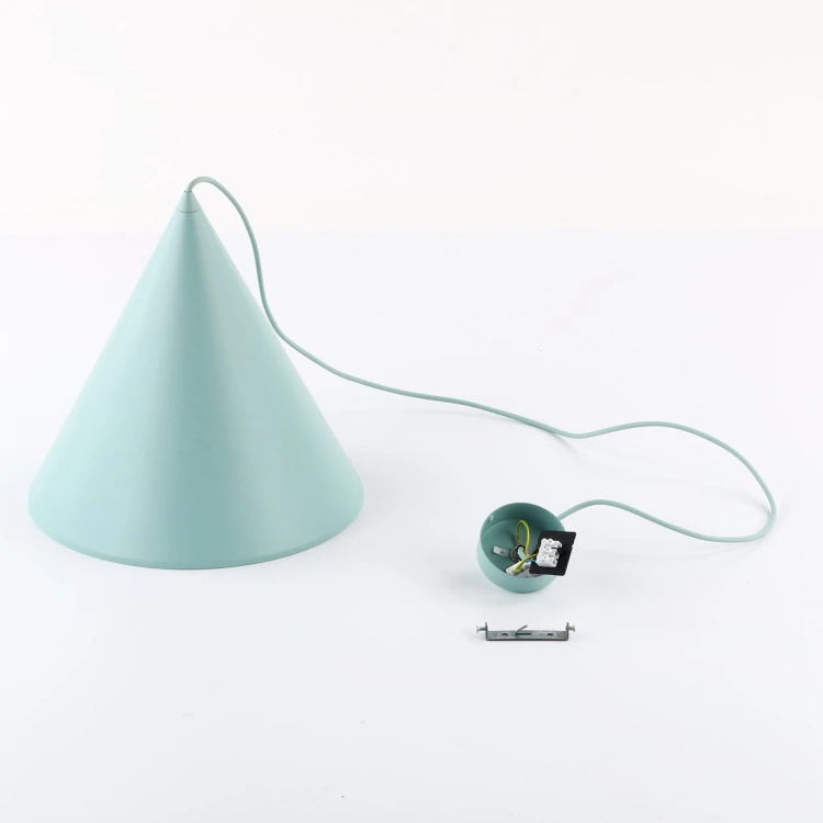 10063_CONO_MINT_X.jpg